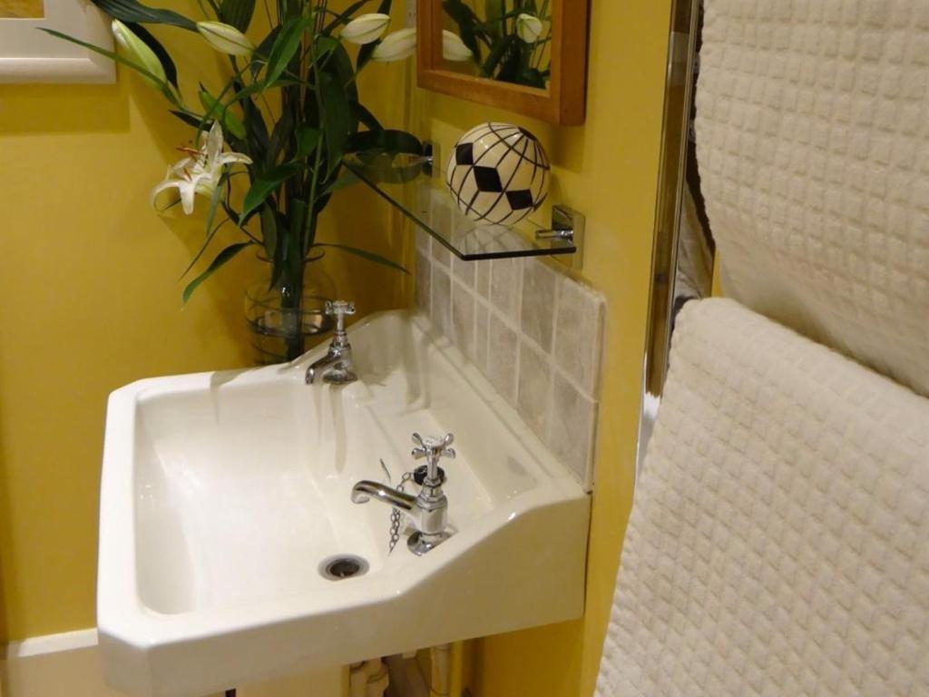 Heyford House Bed & Breakfast Lower Heyford Room photo